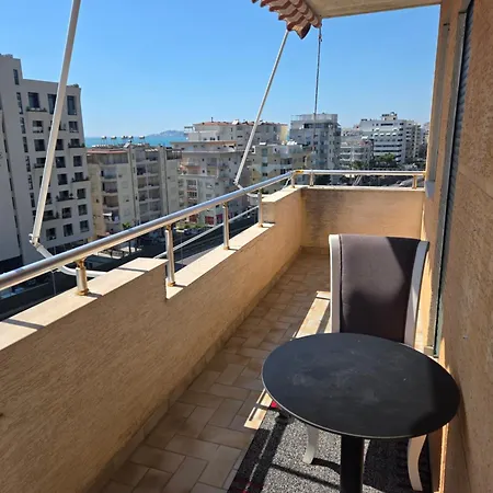 Megi Durres